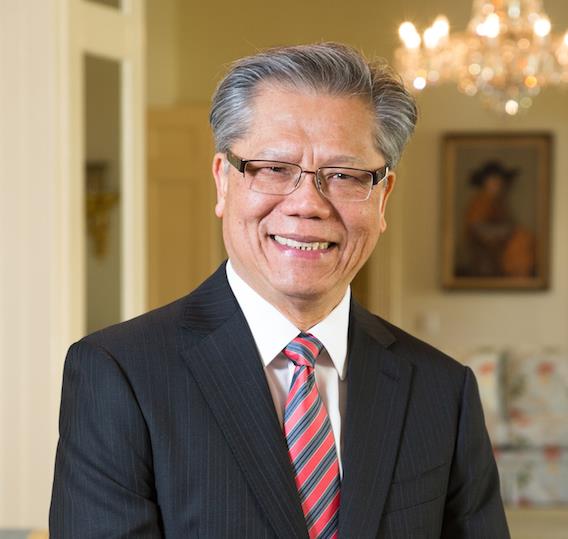 Governor Hieu Van Le